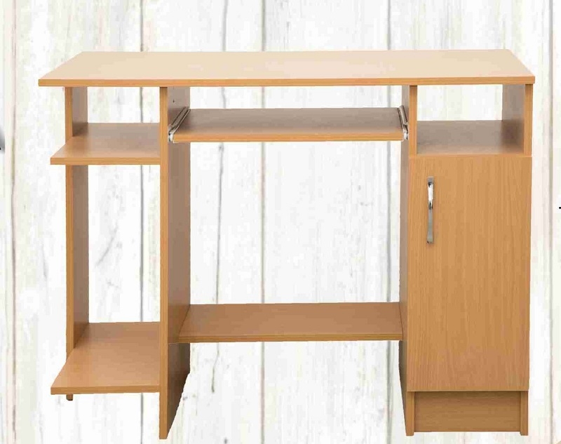 Dani számitógépasztal